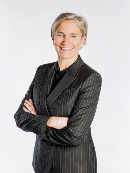 Dr. med. Jeannine  Hullin